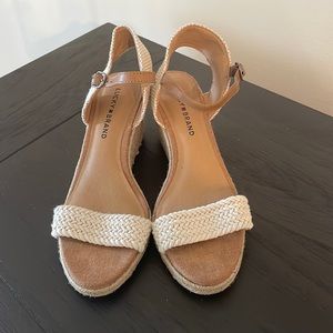 Lucky Brand Tan Katareena Wedge Sandler